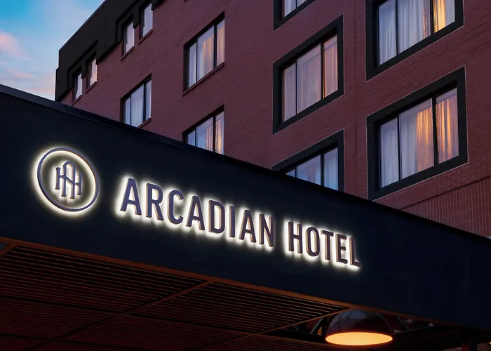 Arcadian Hotel (Adults Only)